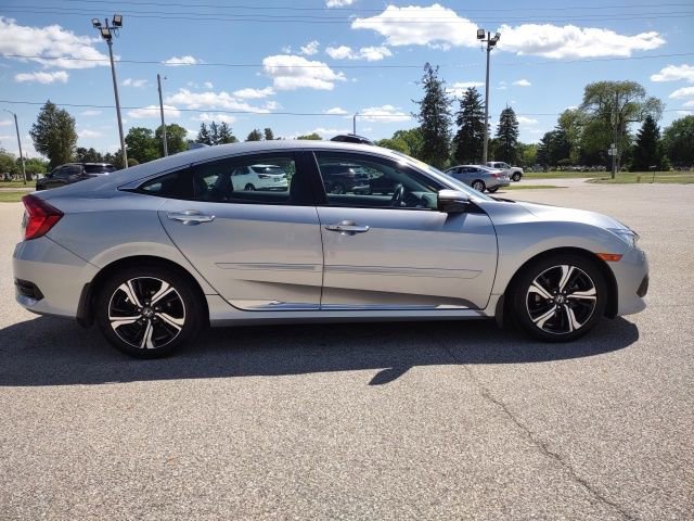 Used 2017 Honda Civic Touring image 7