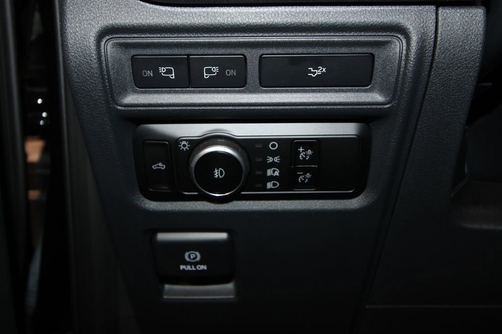 Used 2023 Ford F150 XLT w/ Equipment Group 302A High AWD/4WD image 9