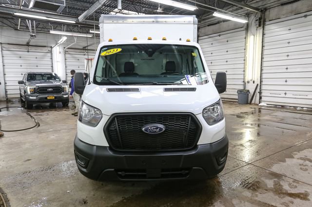 Used 2023 Ford Transit 350 DRW RWD image 4