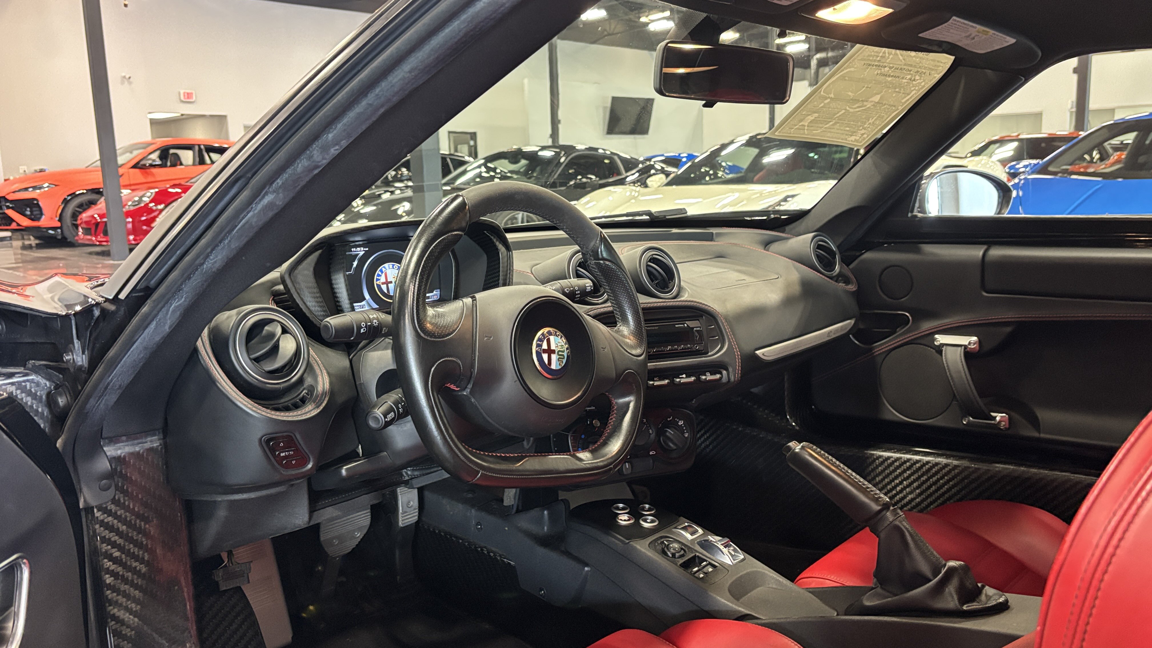 Used 2015 Alfa Romeo 4C Coupe w/ Leather Interior Group RWD image 5