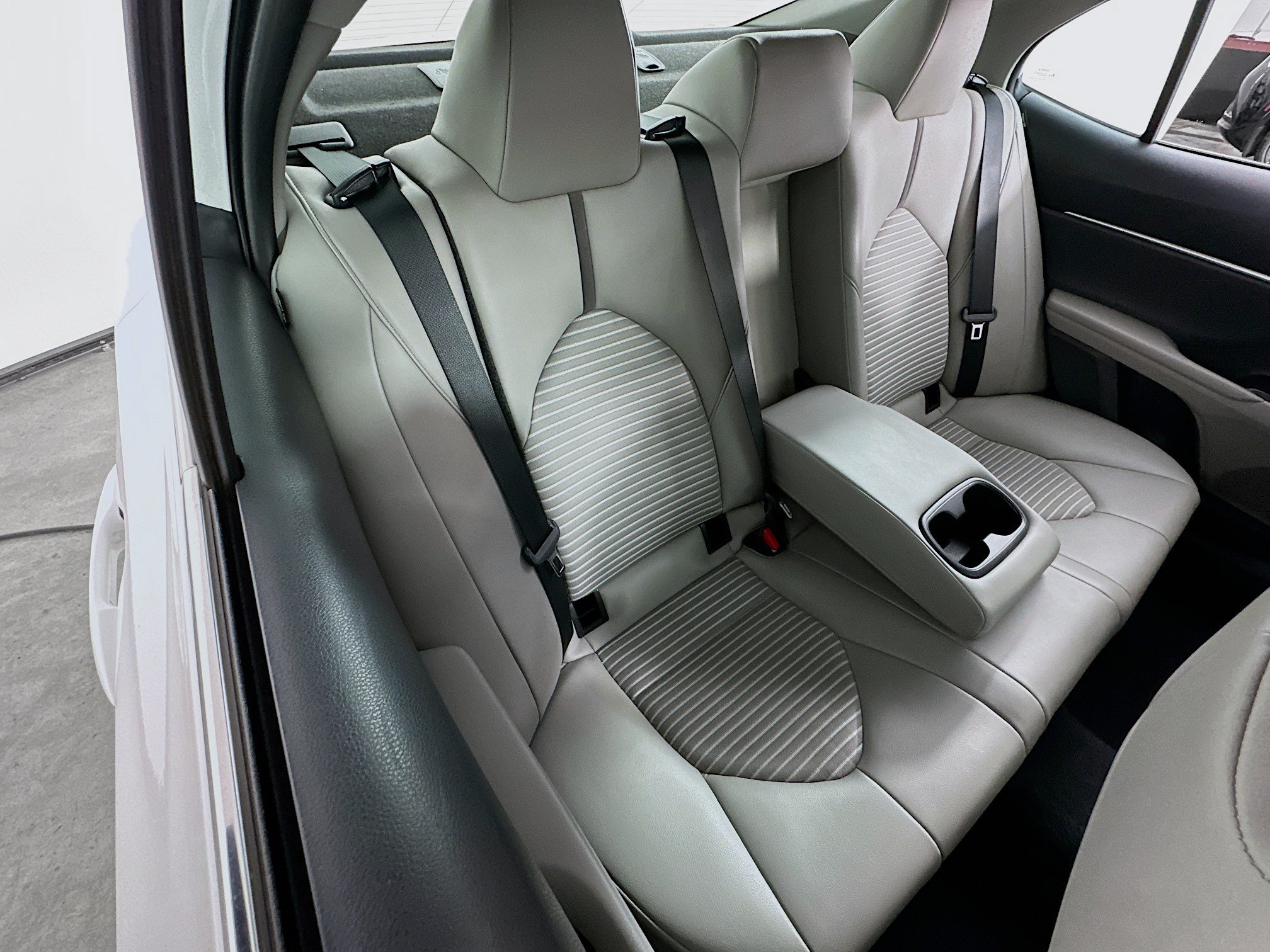 Certified 2023 Toyota Camry SE FWD image 24