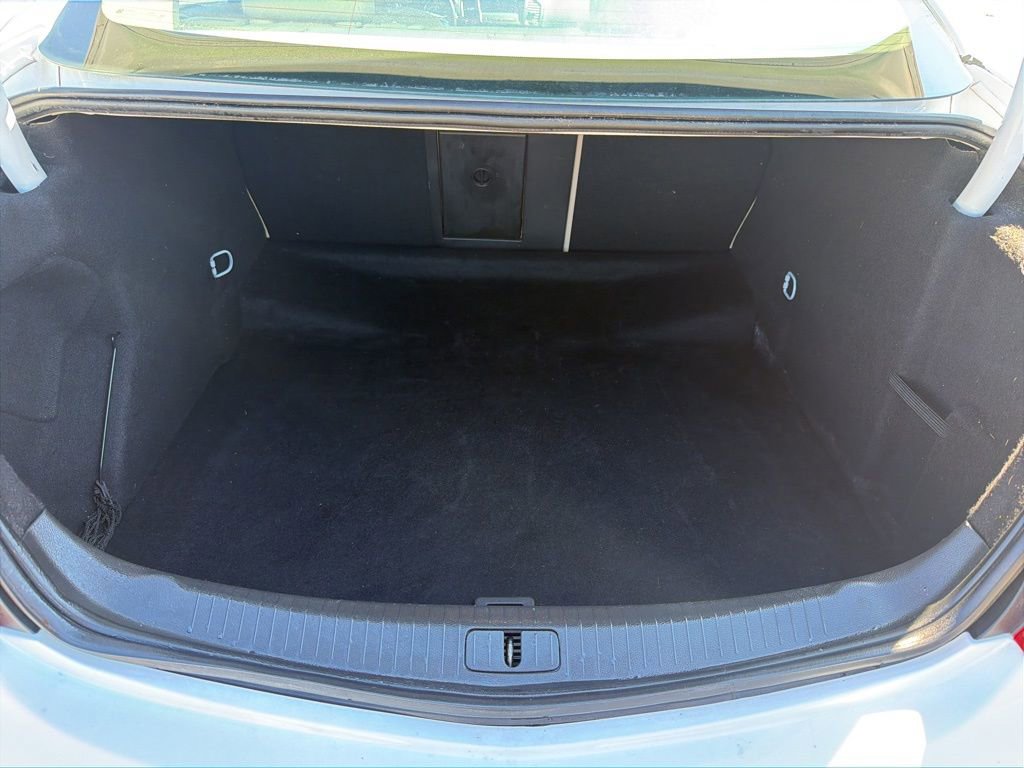 Used 2011 Buick Regal CXL w/ RL2 Preferred Equipment Group FWD image 26