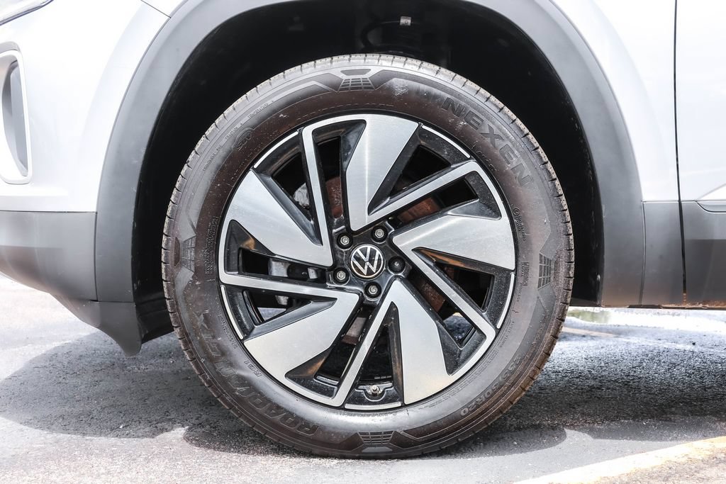 Certified 2024 Volkswagen Atlas SE AWD/4WD image 15