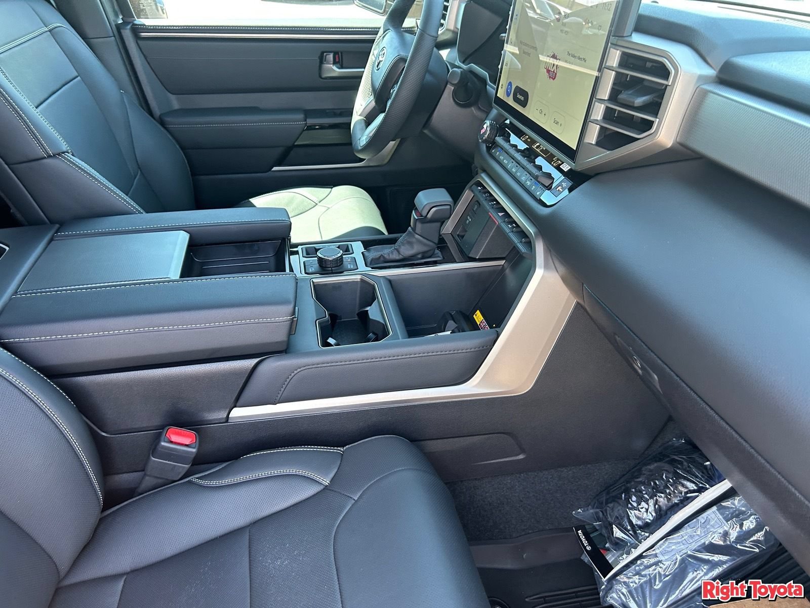 New 2026 Toyota Sequoia Limited w/ TRD Off-Road Package AWD/4WD image 14