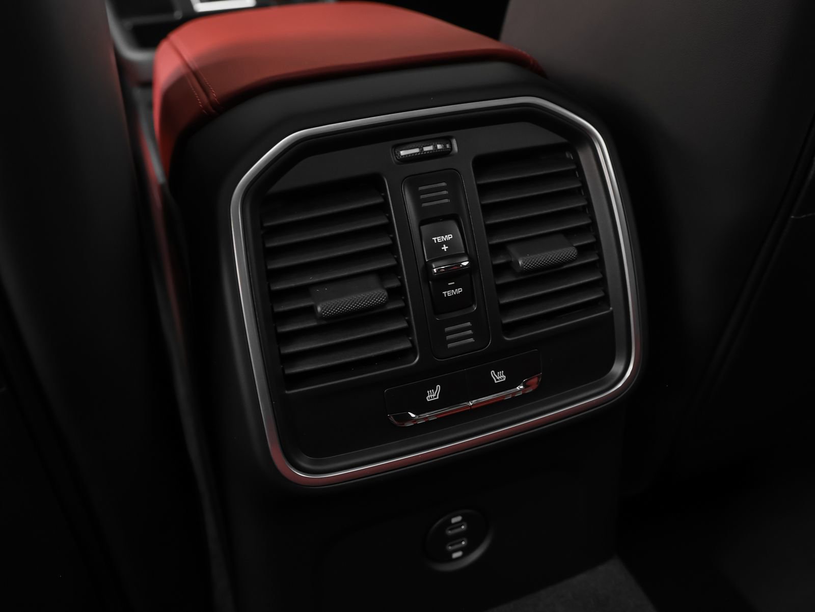 New 2026 Porsche Macan image 45