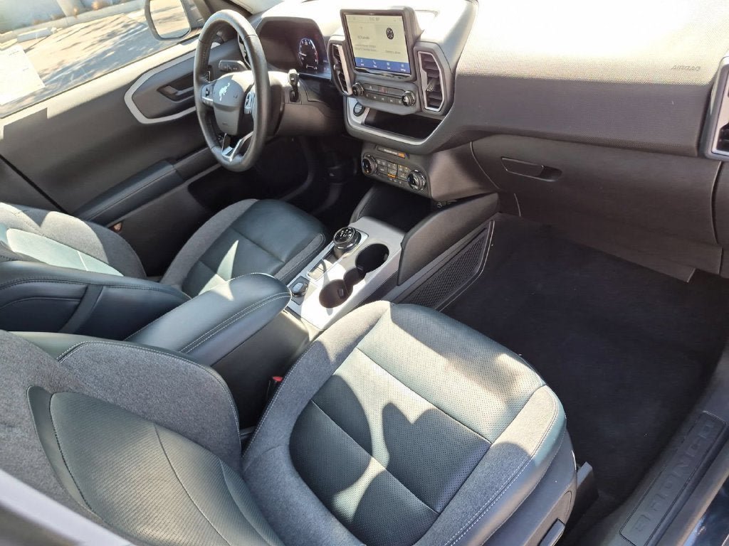 Used 2022 Ford Bronco Sport Outer Banks AWD/4WD image 31