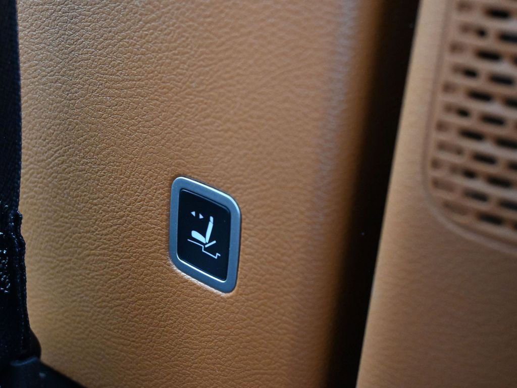 New 2026 Chrysler Pacifica Pinnacle image 47