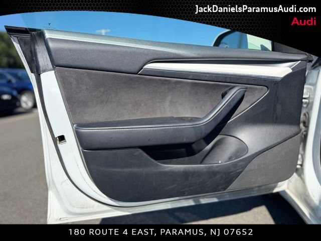 Used 2023 Tesla Model 3 Standard Range RWD image 11