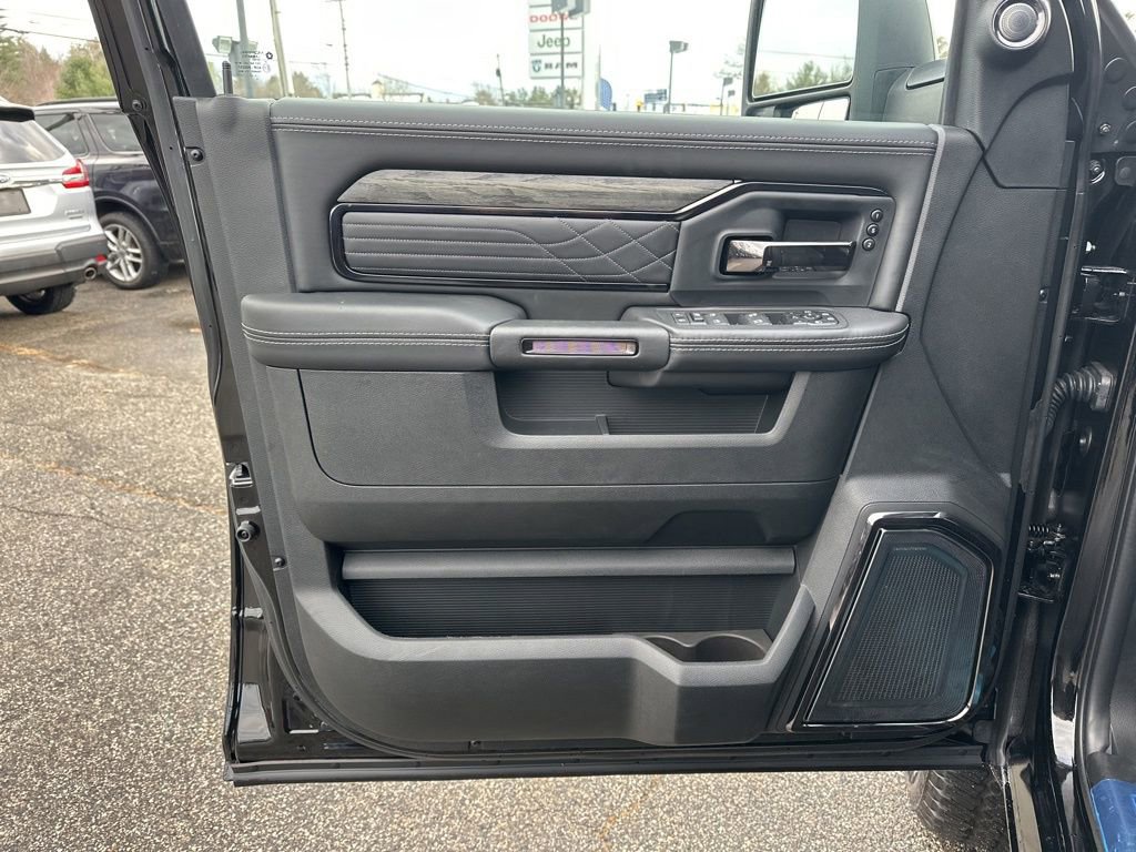 New 2026 RAM 2500 Limited image 11