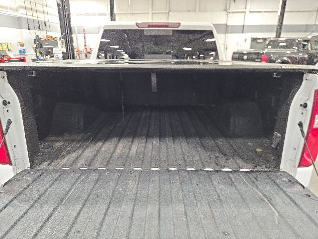 Used 2021 Chevrolet Silverado 1500 LTZ w/ Z71 Off-Road Package AWD/4WD image 11