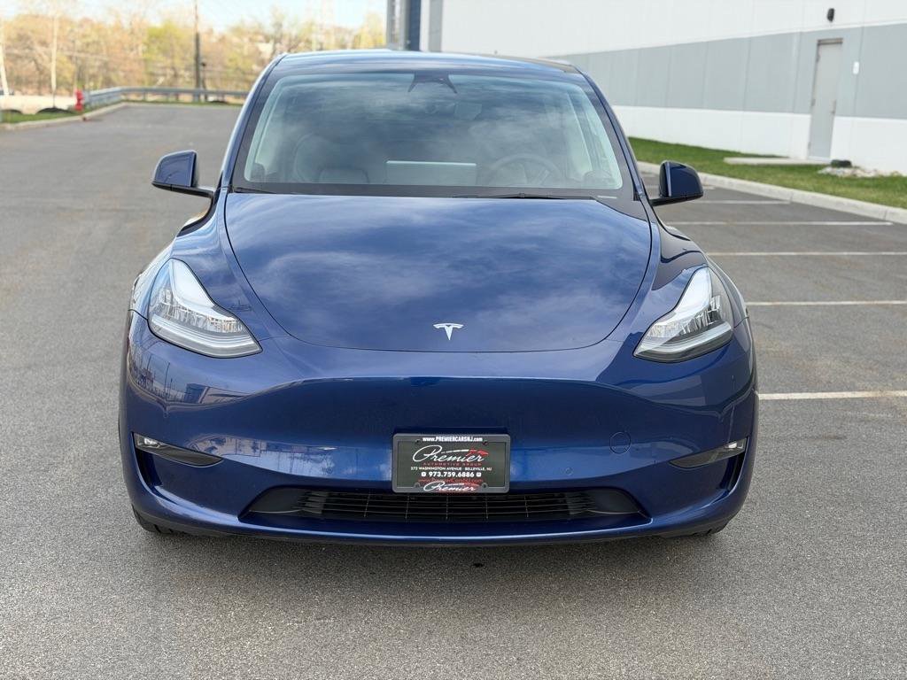 Used 2022 Tesla Model Y Long Range image 2