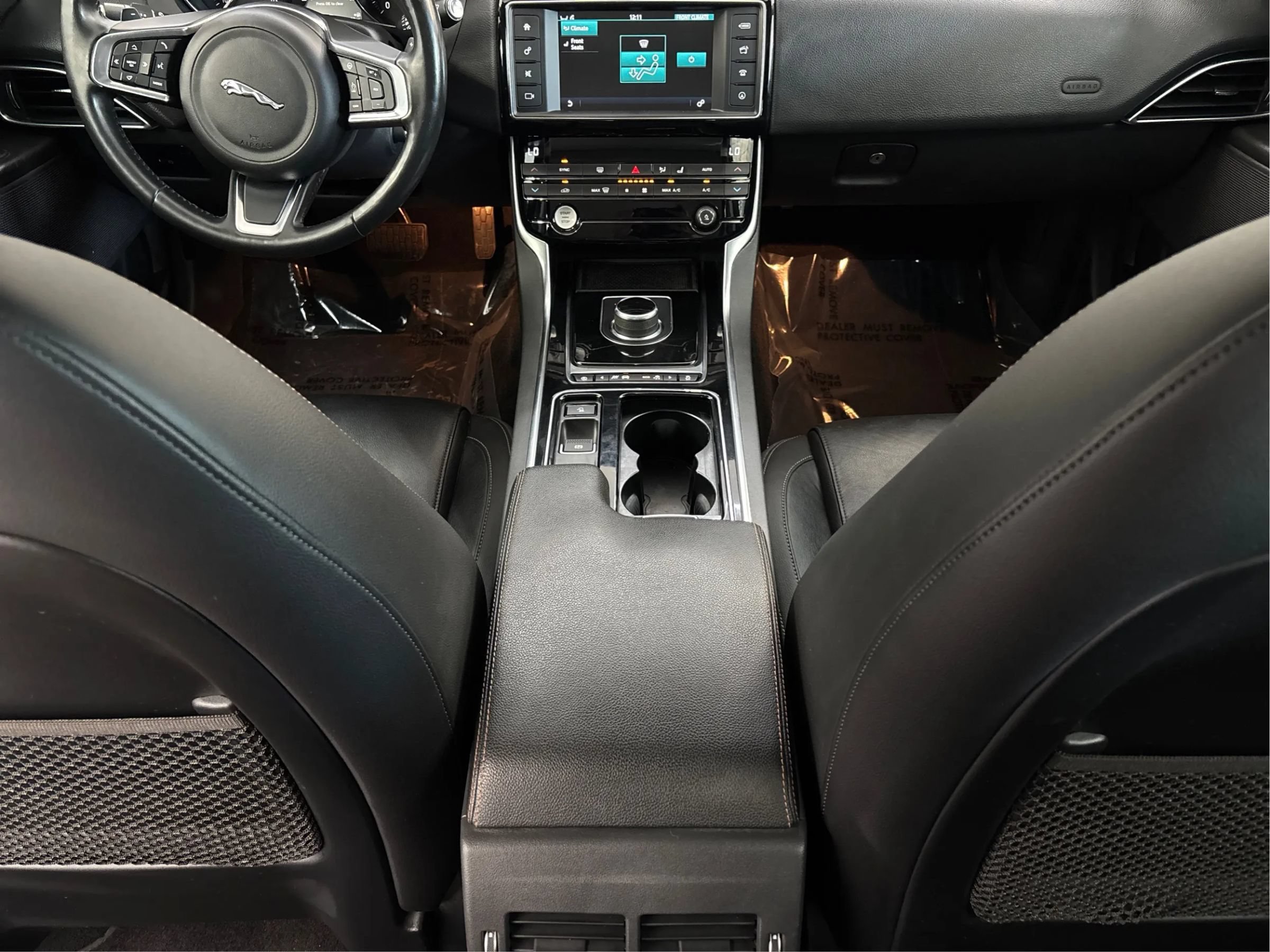 Used 2018 Jaguar XE Prestige AWD/4WD image 22