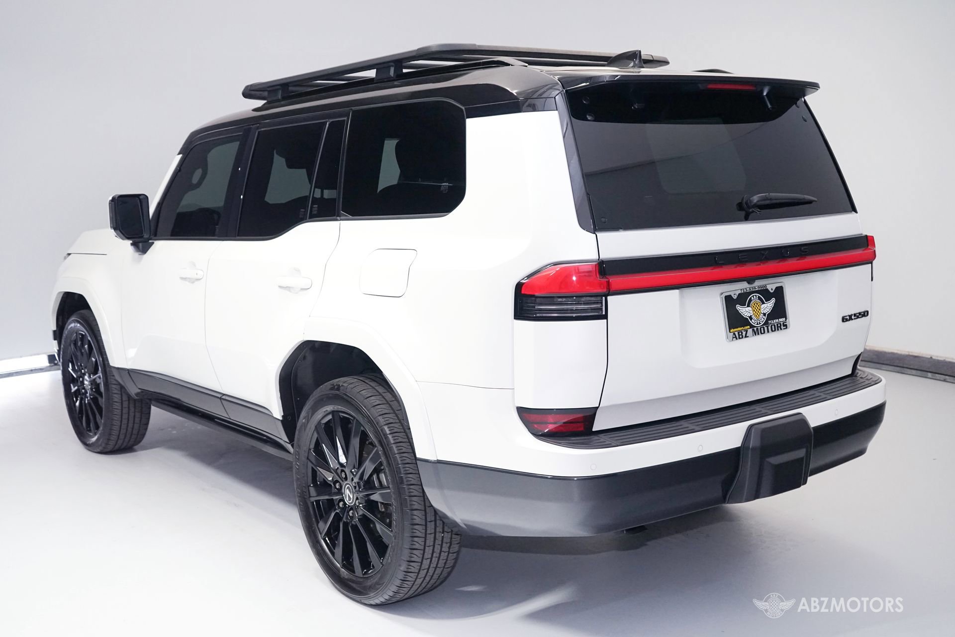 Used 2024 Lexus GX 550 w/ Accessory Package (31) image 7