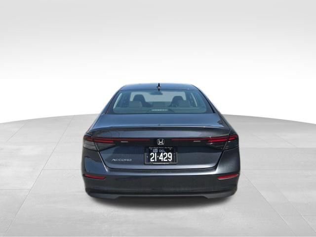 Used 2023 Honda Accord EX image 4