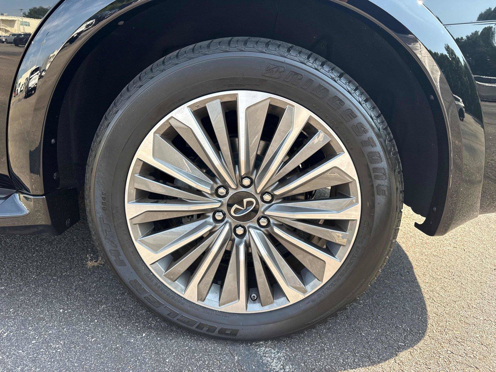 Used 2022 INFINITI QX80 Sensory w/ All-Season Package AWD/4WD image 35