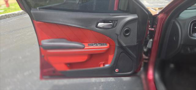 Used 2017 Dodge Charger SXT w/ Plus Group RWD image 14