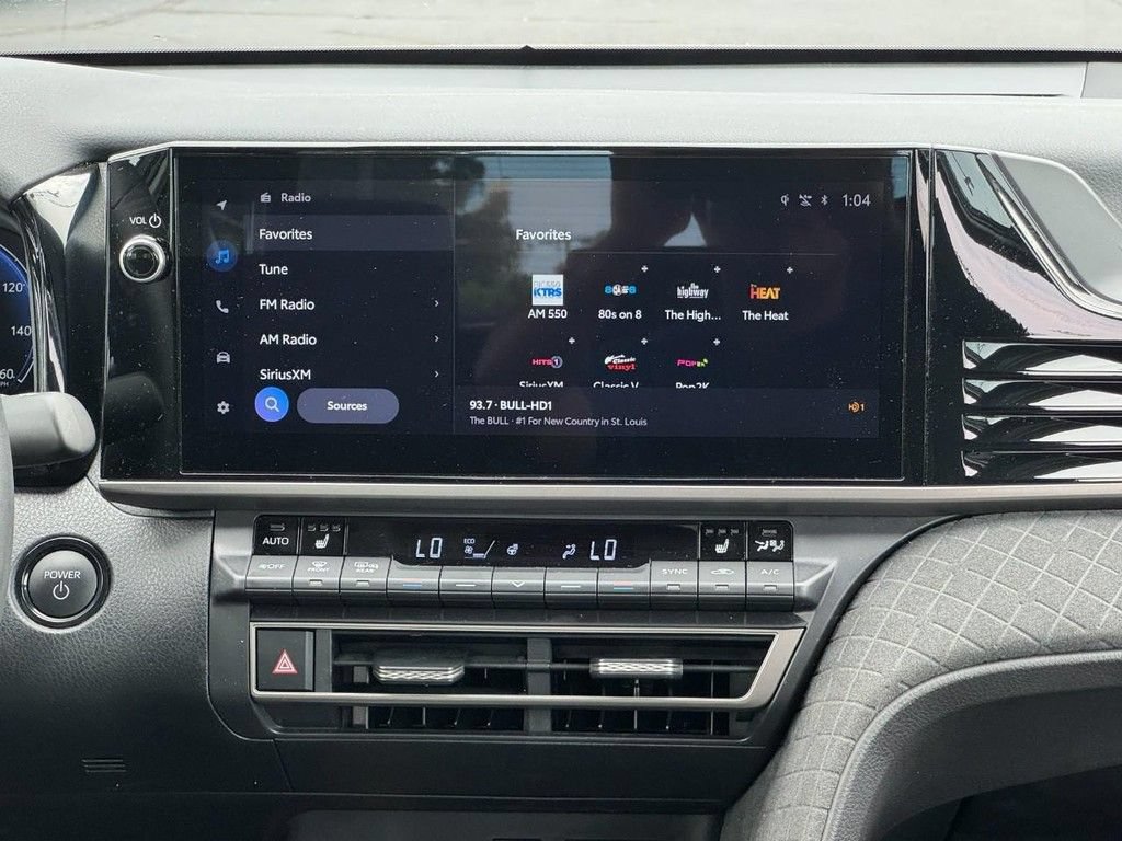 Used 2026 Toyota Camry XLE FWD image 19