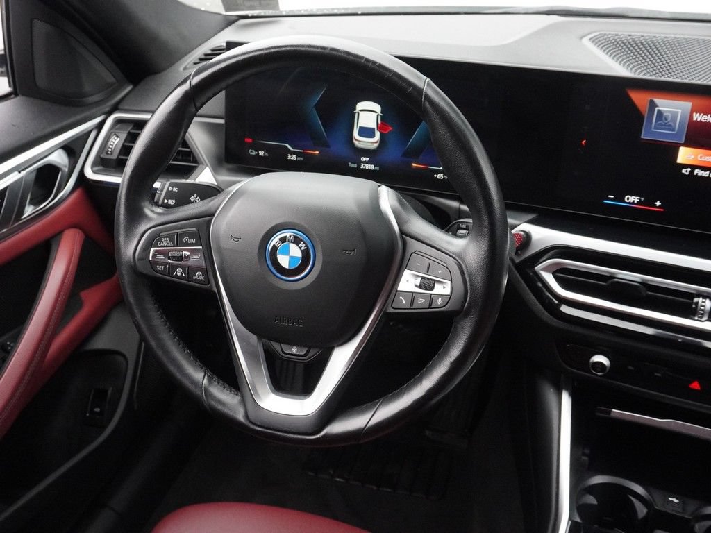 Used 2023 BMW i4 eDrive40 RWD image 35