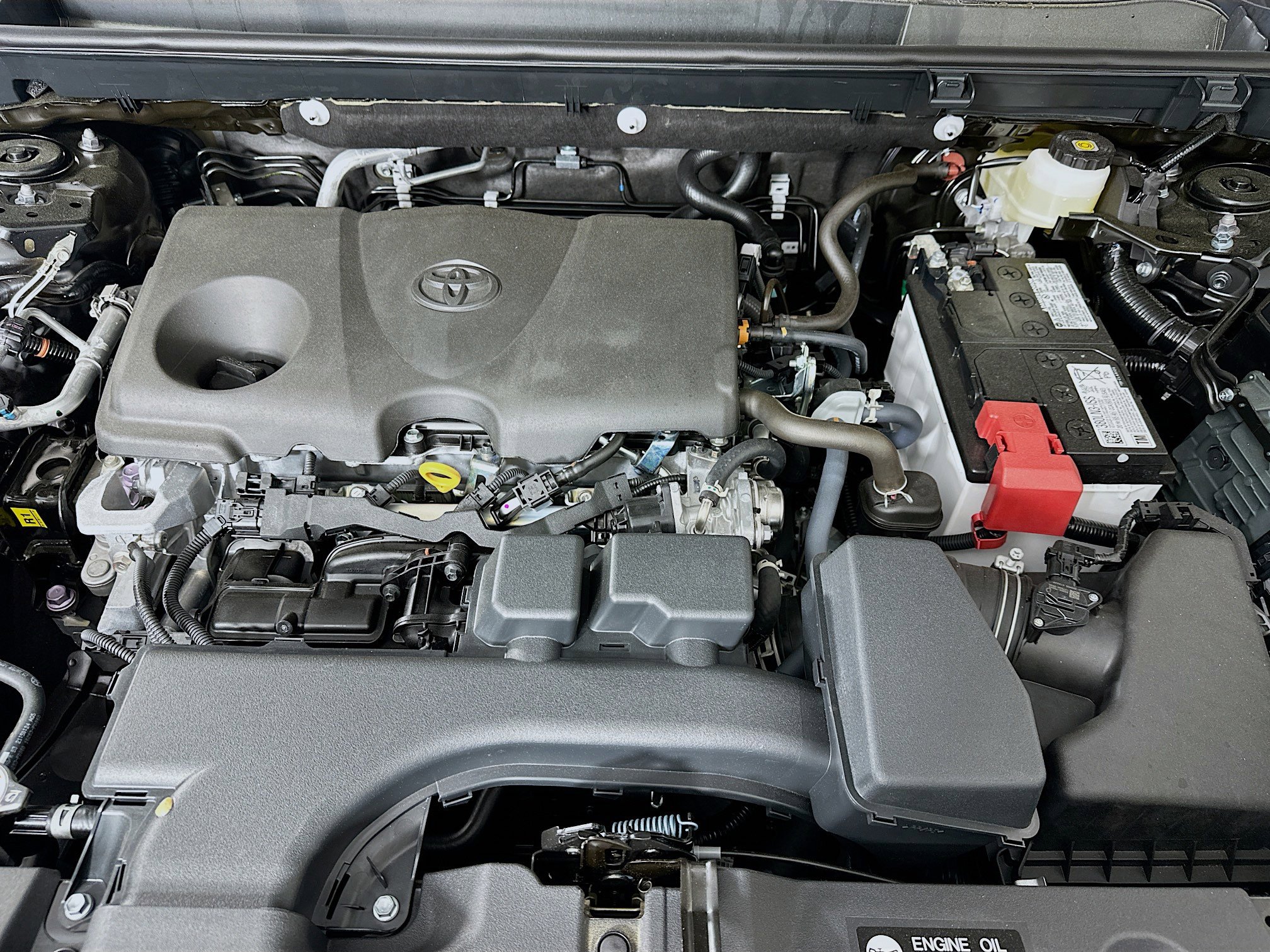 Used 2025 Toyota RAV4 LE image 31