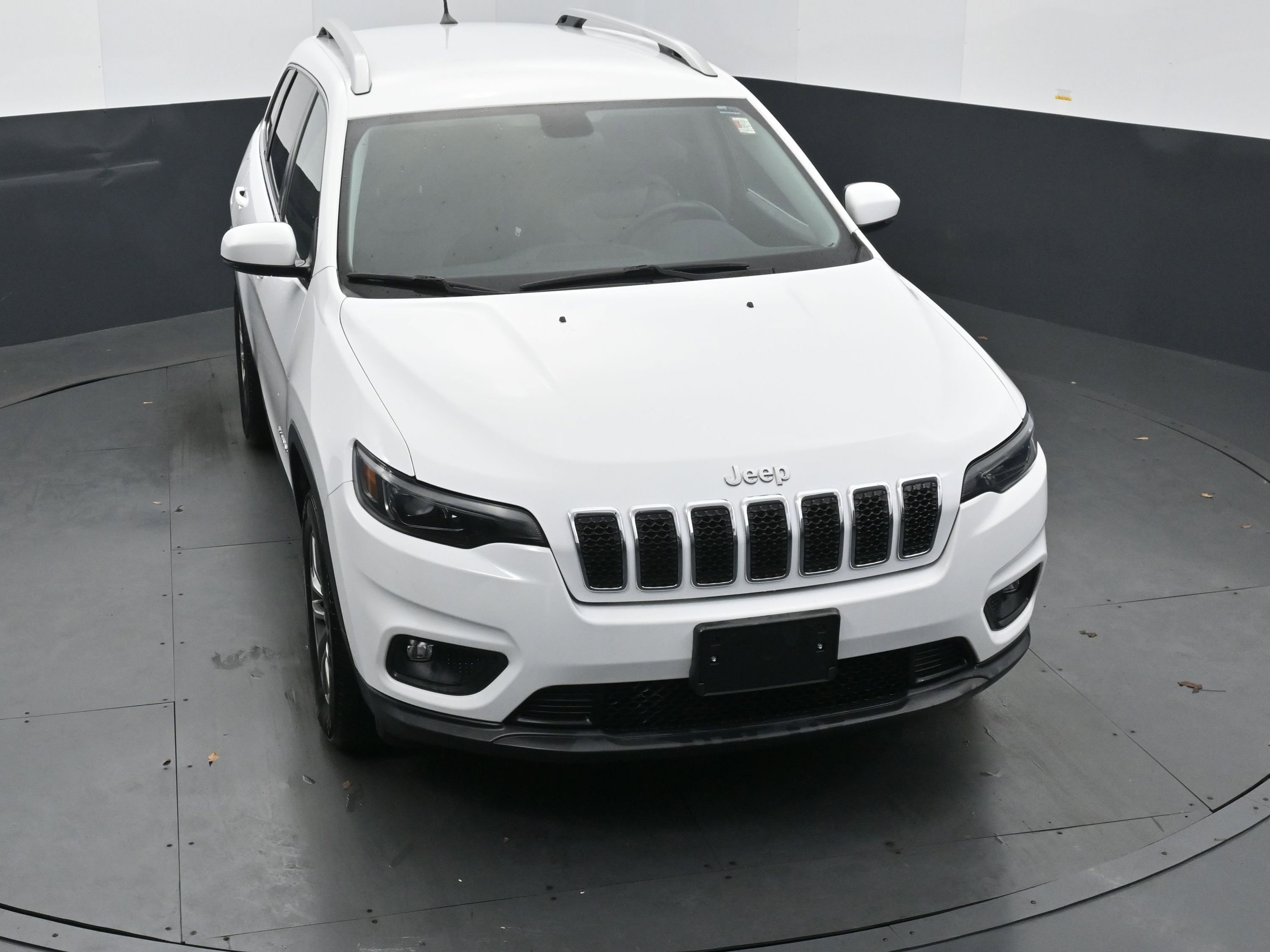 Used 2020 Jeep Cherokee Latitude Plus image 34