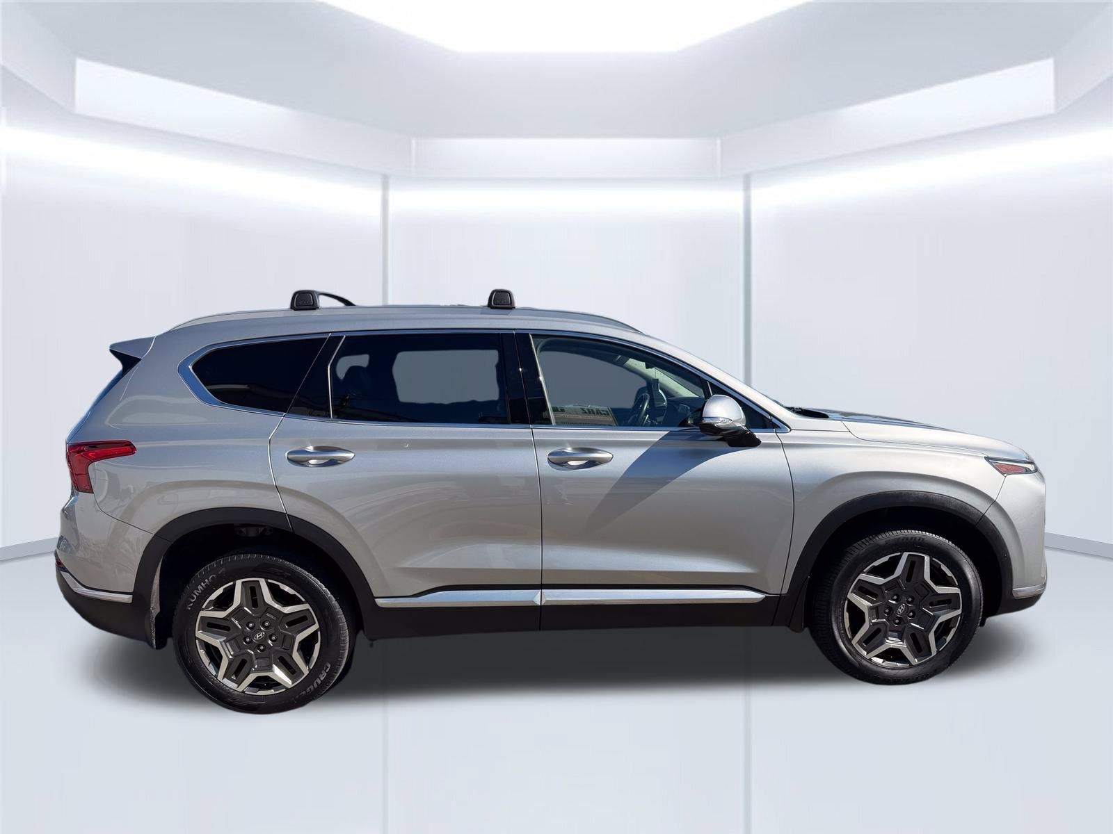 Used 2023 Hyundai Santa Fe Limited AWD/4WD image 4
