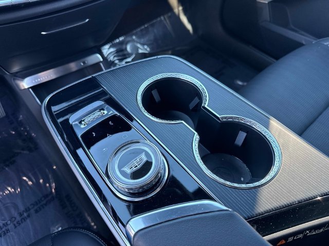 Certified 2025 Cadillac Lyriq Luxury w/ LPO, Floor Liner Package AWD/4WD image 25