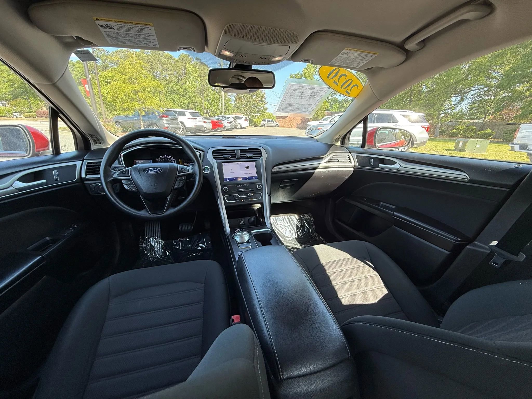 Used 2020 Ford Fusion SE image 20