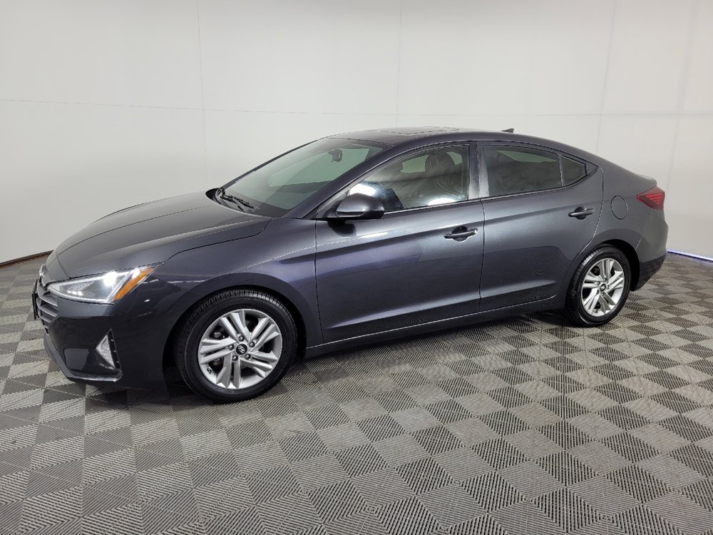 Used 2020 Hyundai Elantra Value Edition w/ Cargo Package (C1) FWD image 2
