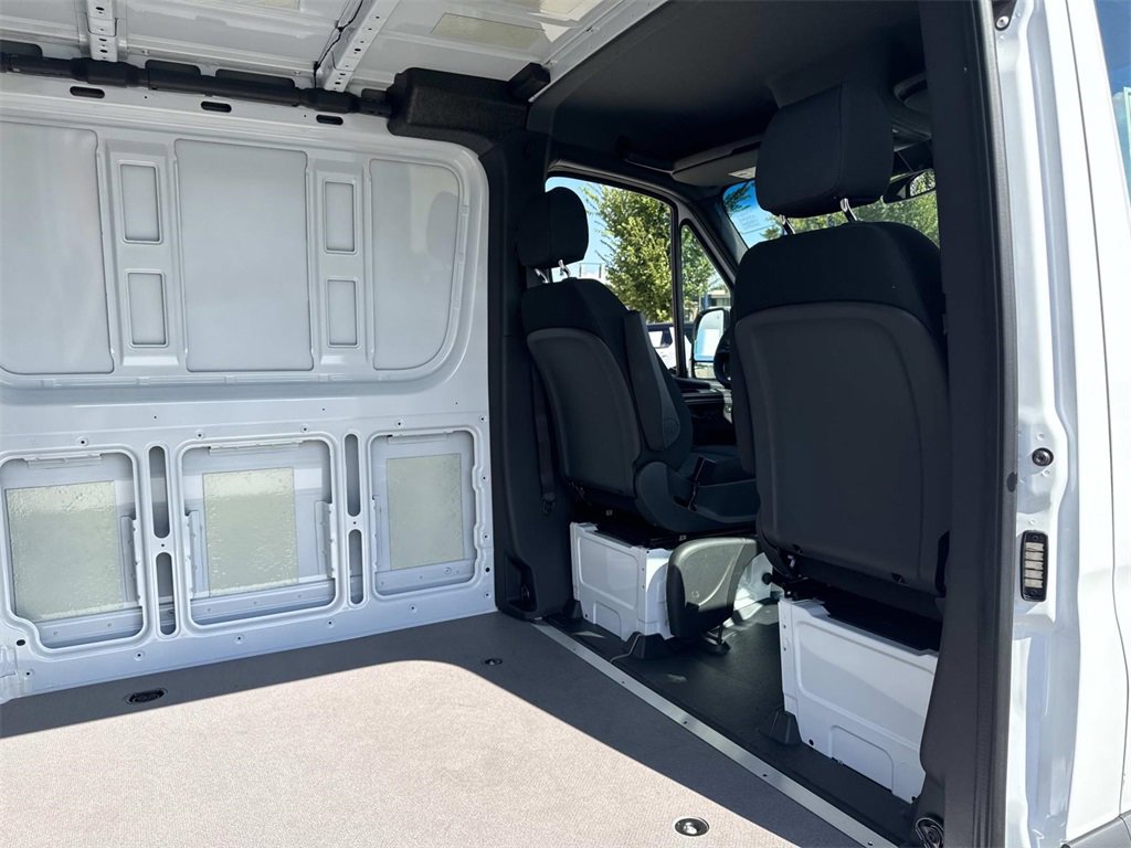 New 2026 Mercedes-Benz Sprinter 2500 image 12