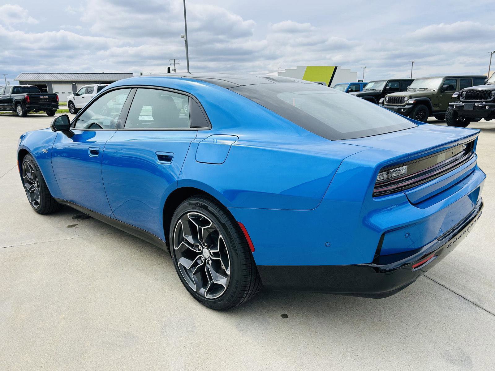 New 2026 Dodge Charger R/T AWD/4WD image 40