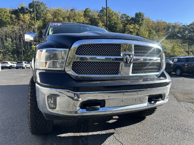 Used 2018 RAM 1500 SLT AWD/4WD image 13