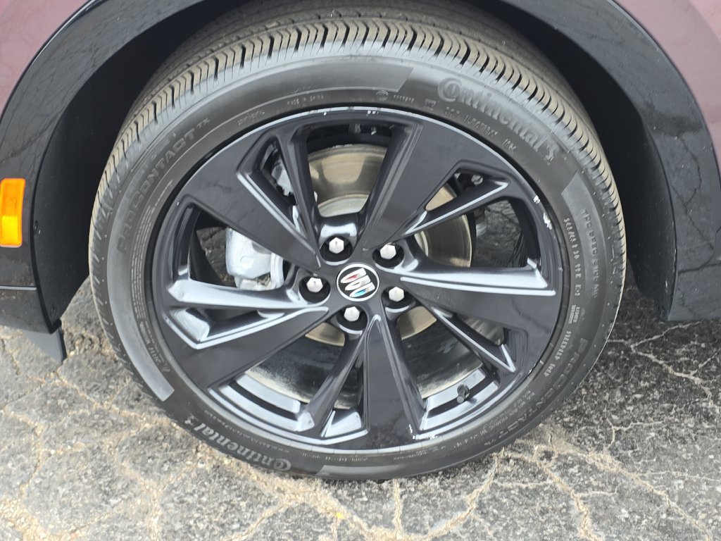 Certified 2024 Buick Envision Sport Touring AWD/4WD image 34