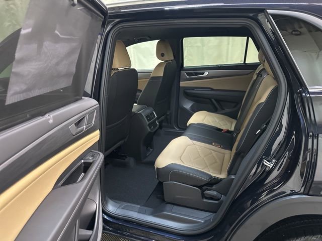 New 2025 Volkswagen Atlas Cross Sport SE image 30