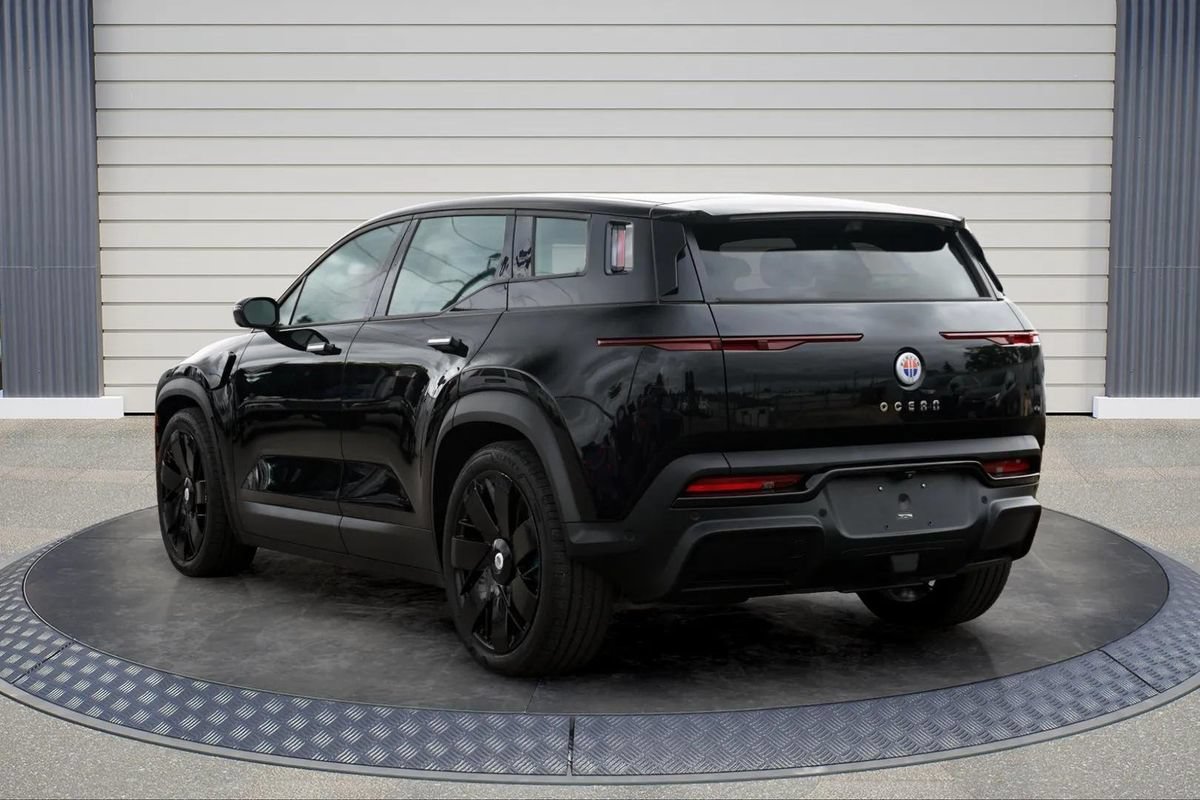 Used 2023 Fisker Ocean Extreme AWD/4WD image 5