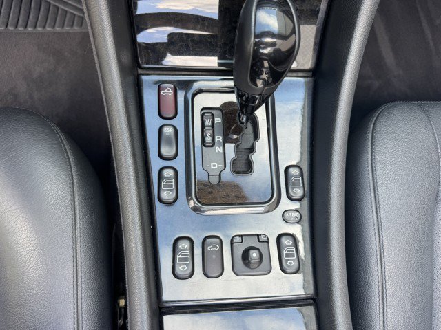 Used 2001 Mercedes-Benz CLK 430 Cabriolet image 14