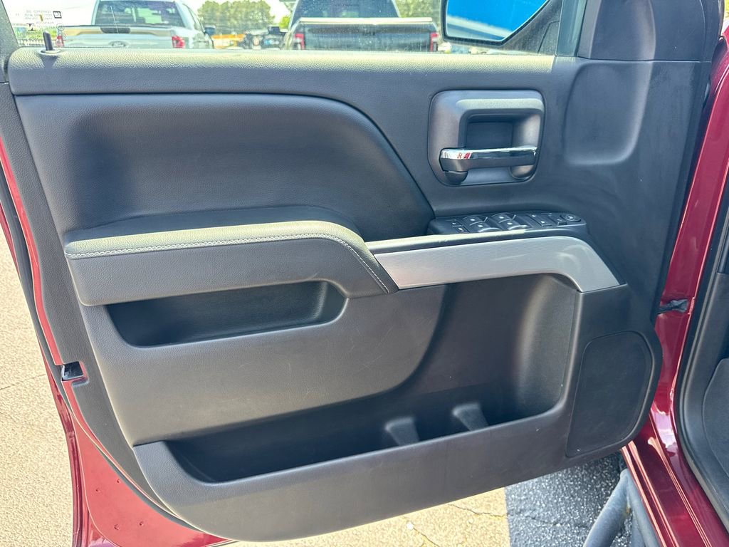 Used 2017 Chevrolet Silverado 1500 LT w/ All Star Edition AWD/4WD image 10