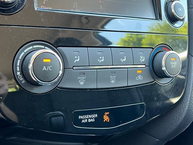Used 2019 Nissan Rogue S AWD/4WD image 23