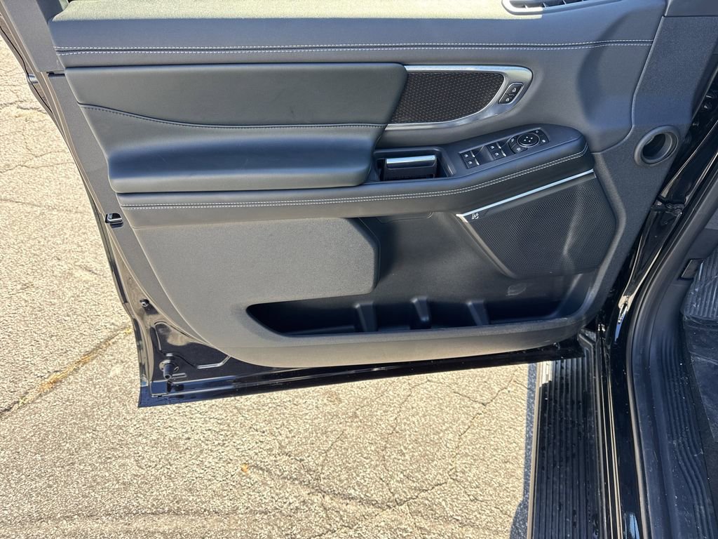 New 2026 Ford Expedition Max Platinum w/ Stealth Appearance Package image 10