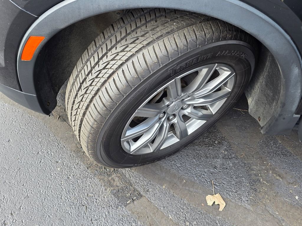 Used 2019 Cadillac XT4 Premium Luxury image 12