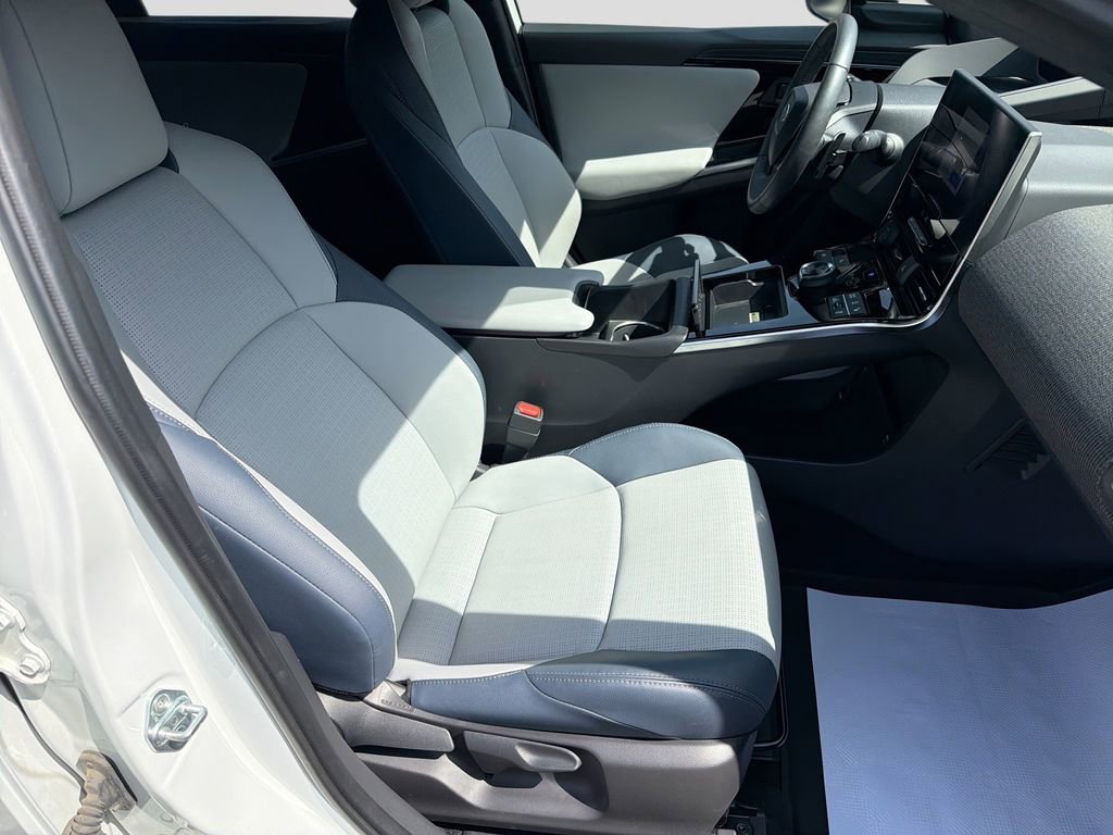 Certified 2023 Subaru Solterra AWD image 26
