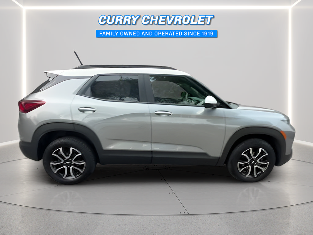 Used 2023 Chevrolet TrailBlazer ACTIV w/ Sun and Liftgate Package AWD/4WD image 14