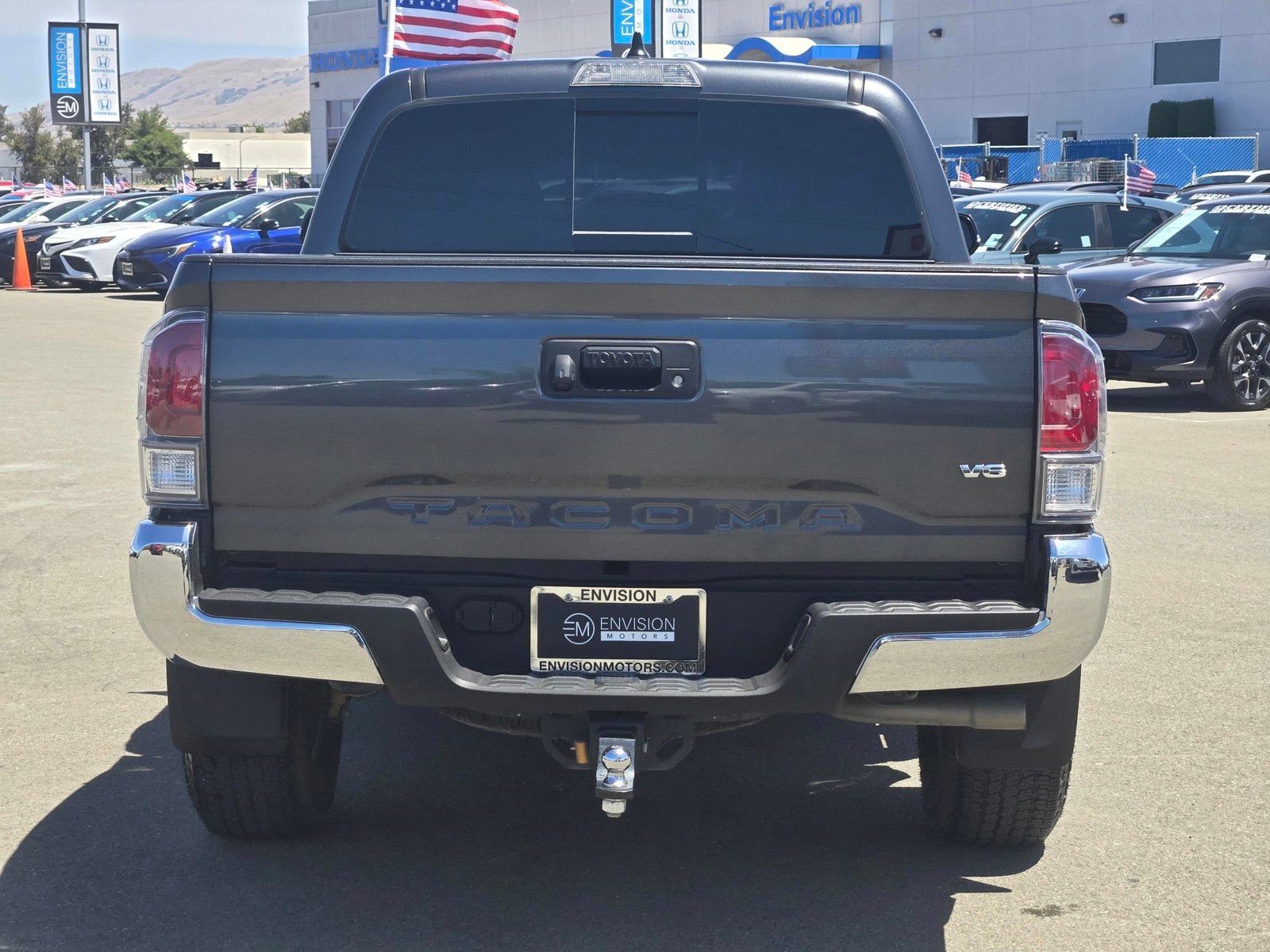 Used 2023 Toyota Tacoma TRD Off-Road AWD/4WD image 6