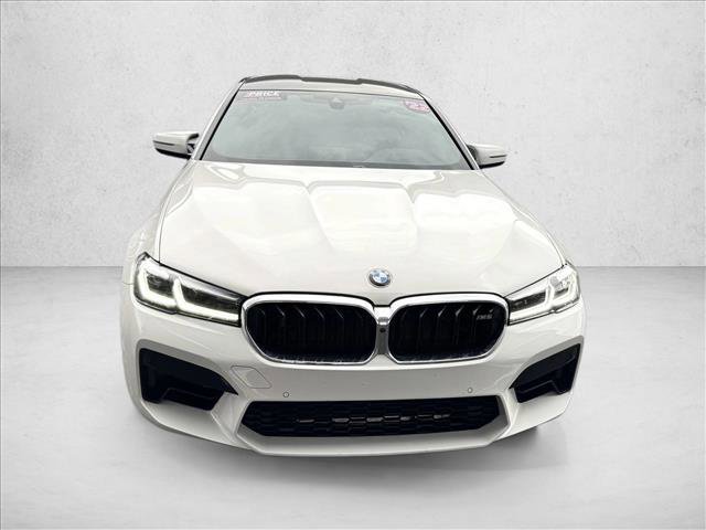 Used 2022 BMW M5 w/ Executive Package image 2