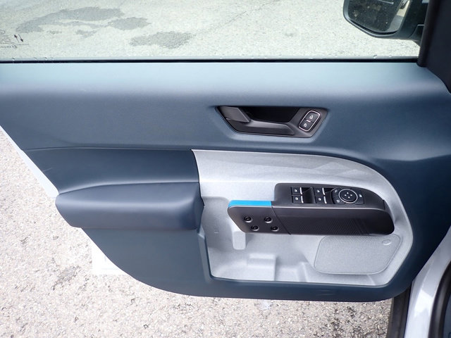 New 2025 Ford Maverick XLT image 15