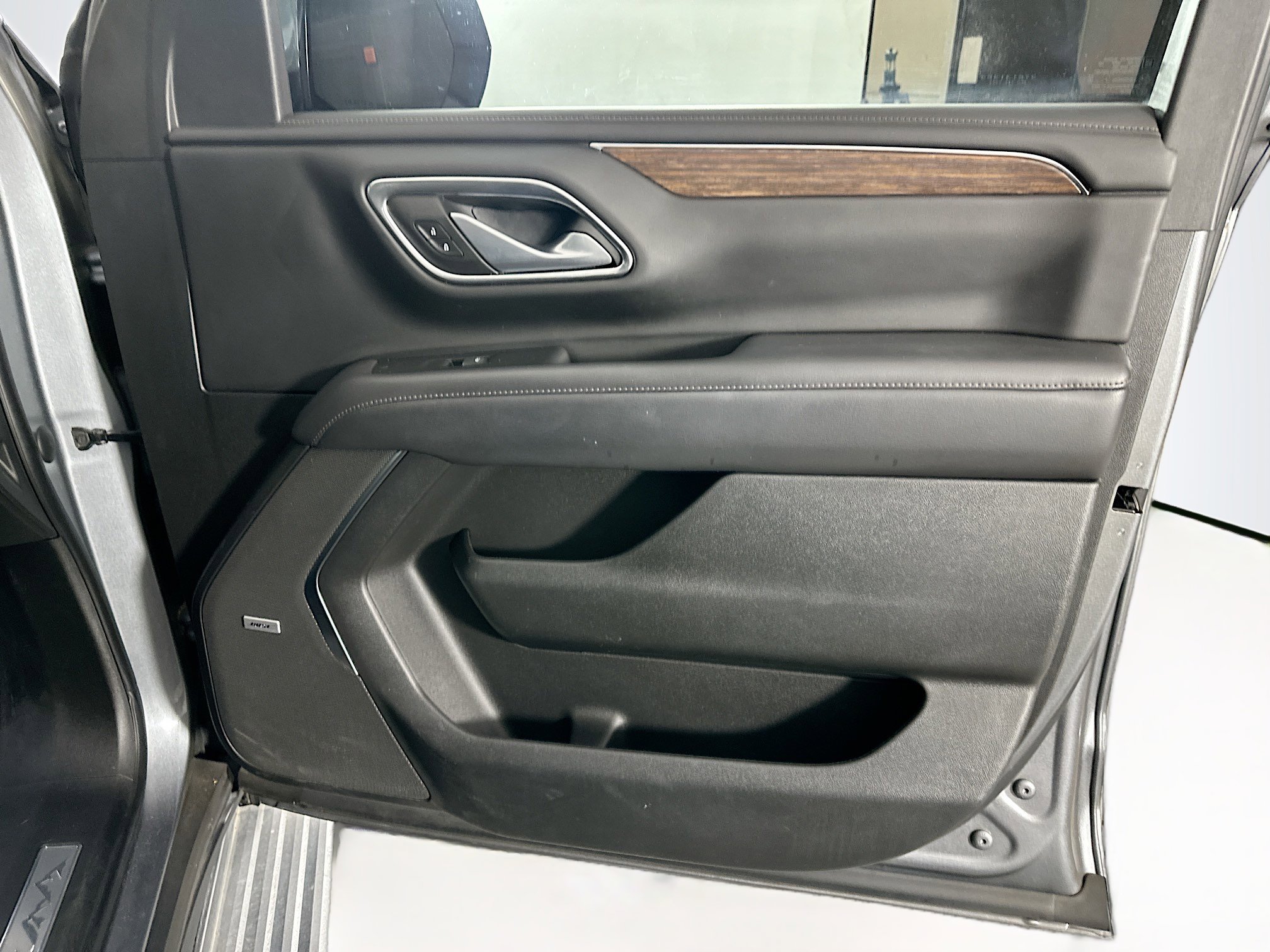 Used 2022 Chevrolet Tahoe High Country AWD/4WD image 34