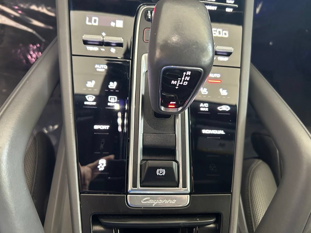 Used 2019 Porsche Cayenne AWD/4WD image 48