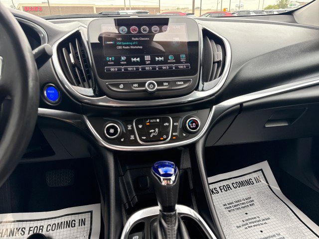 Used 2017 Chevrolet Volt Premier FWD image 20