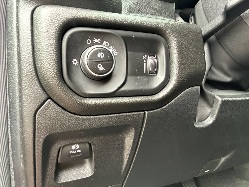New 2026 RAM 1500 Express RWD image 7