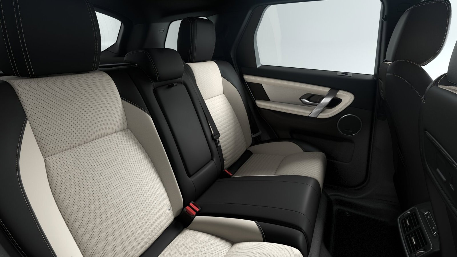 New 2026 Land Rover Discovery Sport Landmark AWD/4WD image 7