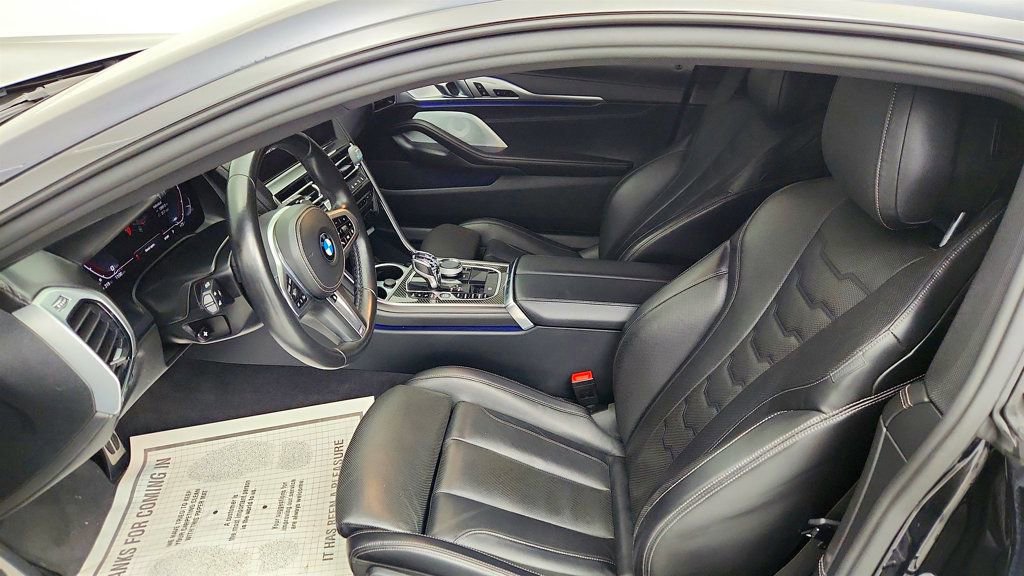 Used 2021 BMW M850i xDrive Coupe w/ M Carbon Exterior Package AWD/4WD image 20